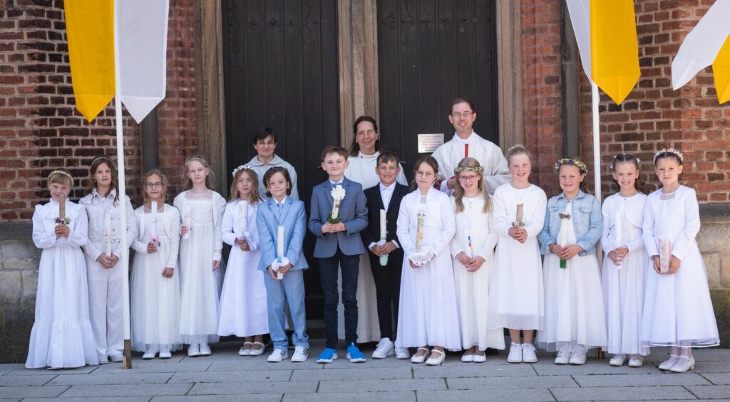 Erstkommunion St. Laurentius 2025 Gruppe III