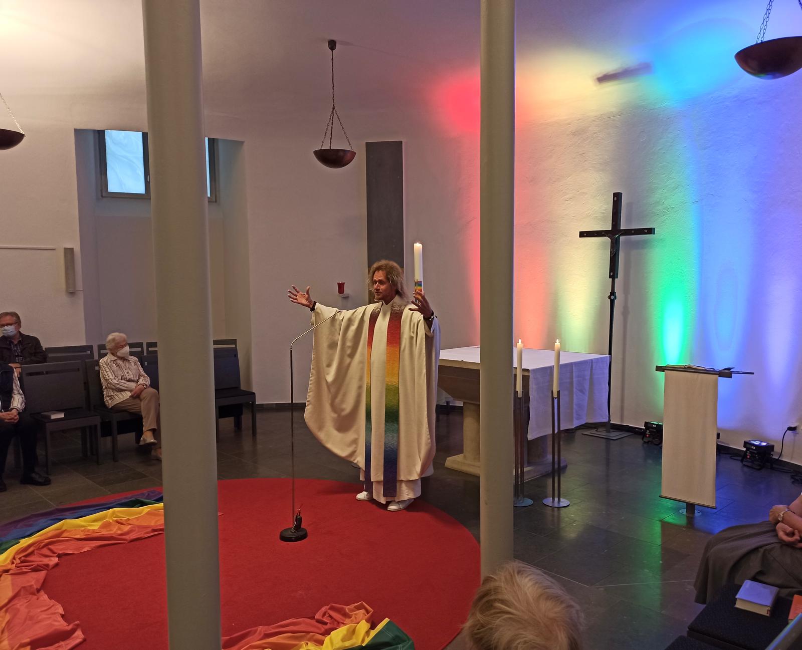 Churchkultur erleben: Jugendliche treffen Queergemeinde Münster
